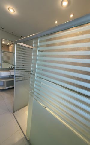 Casa à venda com 5000m², 10 quartos e 4 vagas Casa à venda com 5000m², 10 quartos e 4 vagasBanheiro da Suíte 4