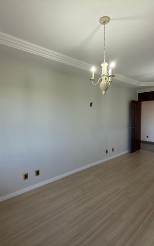 Casa à venda com 5000m², 10 quartos e 4 vagas Casa à venda com 5000m², 10 quartos e 4 vagasQuarto 07