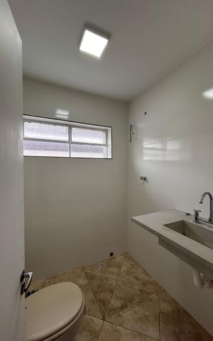 Apartamento para alugar com 80m², 2 quartos e 1 vagaBanheiro social 