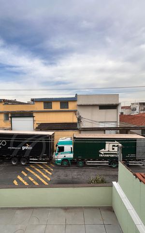 Apartamento para alugar com 80m², 2 quartos e 1 vagaQuarto 1 vista 