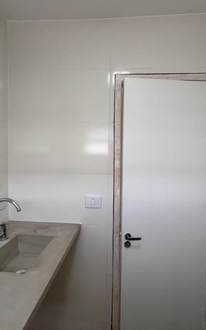 Apartamento para alugar com 80m², 2 quartos e 1 vagaBanheiro social 