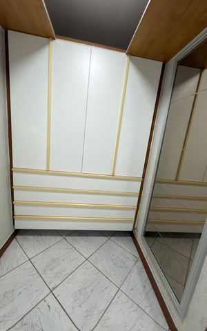 Casa à venda com 400m², 3 quartos e 2 vagas Casa à venda com 400m², 3 quartos e 2 vagasClosed