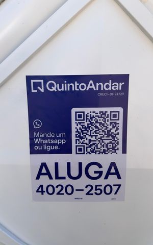 Casa à venda com 400m², 3 quartos e 2 vagas Casa à venda com 400m², 3 quartos e 2 vagasPlaquinha