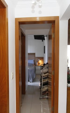 Apartamento à venda com 68m², 2 quartos e 3 vagasCorredor