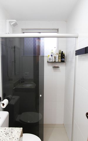 Apartamento à venda com 68m², 2 quartos e 3 vagasBanheiro da Suíte