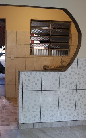 Casa à venda com 35m², 1 quarto e sem vagaSala