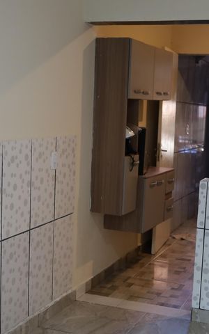 Casa à venda com 35m², 1 quarto e sem vagaSala