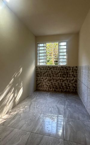 Casa à venda com 35m², 1 quarto e sem vagaSala