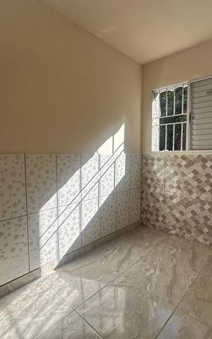 Casa à venda com 35m², 1 quarto e sem vagaQuarto