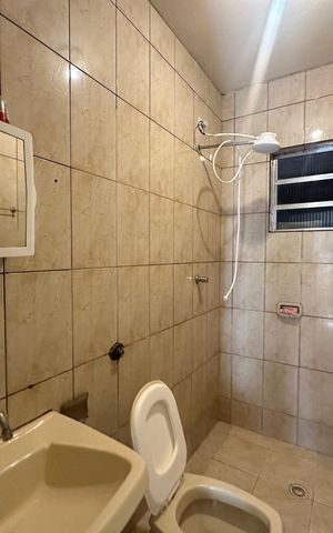 Casa à venda com 35m², 1 quarto e sem vagaBanheiro