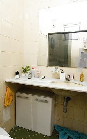 Apartamento à venda com 53m², 2 quartos e 1 vagaBanheiro social