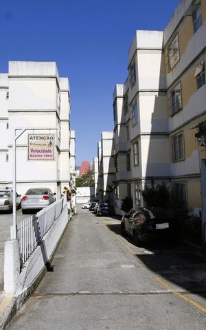 Apartamento à venda com 53m², 2 quartos e 1 vagaEntrada