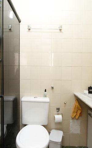 Apartamento à venda com 53m², 2 quartos e 1 vagaBanheiro social