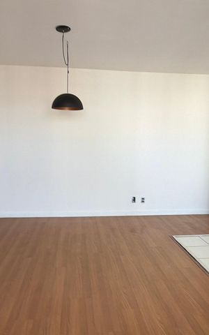 Apartamento para alugar com 73m², 3 quartos e 2 vagas Apartamento para alugar com 73m², 3 quartos e 2 vagasSala