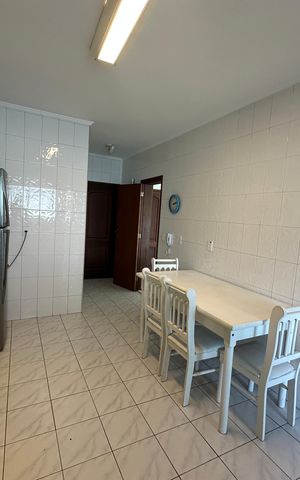Apartamento para alugar com 144m², 3 quartos e 2 vagasCozinha