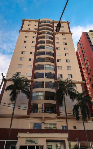 Apartamento à venda com 68m², 3 quartos e 2 vagasFachada
