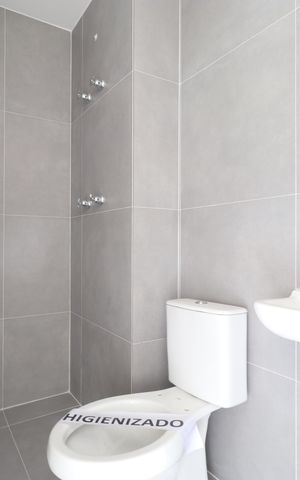 Apartamento à venda com 188m², 3 quartos e 2 vagasBanheiro de serviço 