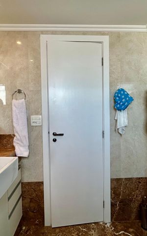 Apartamento à venda com 151m², 4 quartos e 3 vagasBanheiro do Quarto 1