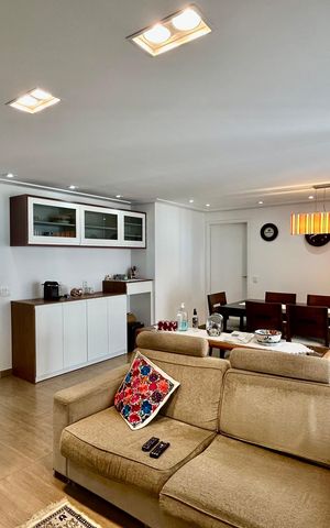 Apartamento à venda com 151m², 4 quartos e 3 vagasSala
