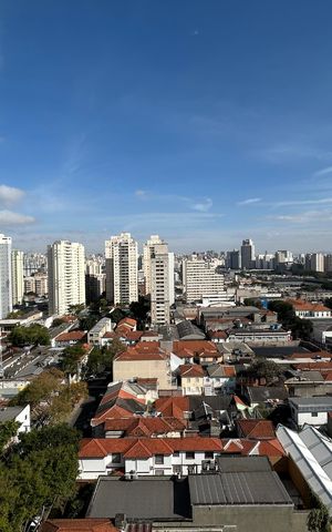 Apartamento à venda com 151m², 4 quartos e 3 vagasVista Quarto 3