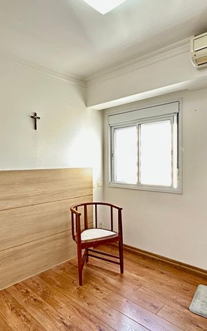 Apartamento à venda com 151m², 4 quartos e 3 vagasQuarto 2
