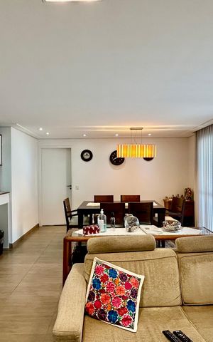 Apartamento à venda com 151m², 4 quartos e 3 vagasSala