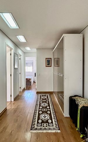 Apartamento à venda com 151m², 4 quartos e 3 vagasHall