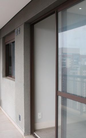 Apartamento à venda com 68m², 2 quartos e 2 vagasVaranda