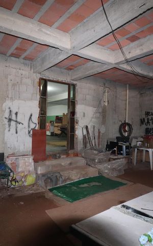 Casa à venda com 275m², 3 quartos e 8 vagasSalão de festas