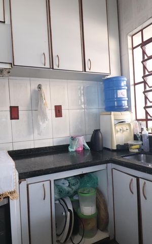 Casa à venda com 275m², 3 quartos e 8 vagasCozinha
