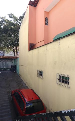 Casa à venda com 275m², 3 quartos e 8 vagasGaragem