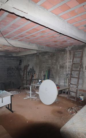 Casa à venda com 275m², 3 quartos e 8 vagasSalão de festas