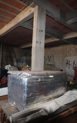 Casa à venda com 275m², 3 quartos e 8 vagasSalão de festas