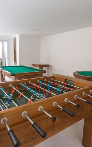 Apartamento à venda com 65m², 2 quartos e 1 vaga Apartamento à venda com 65m², 2 quartos e 1 vagaÁrea comum - Salão de jogos