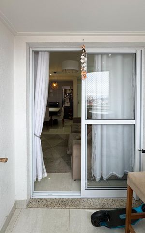 Apartamento à venda com 65m², 2 quartos e 1 vaga Apartamento à venda com 65m², 2 quartos e 1 vagaSacada