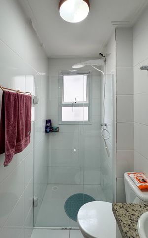 Apartamento à venda com 65m², 2 quartos e 1 vaga Apartamento à venda com 65m², 2 quartos e 1 vagaBanheiro Social