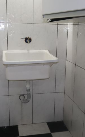 Casa para alugar com 210m², 3 quartos e 2 vagasÁrea de serviço