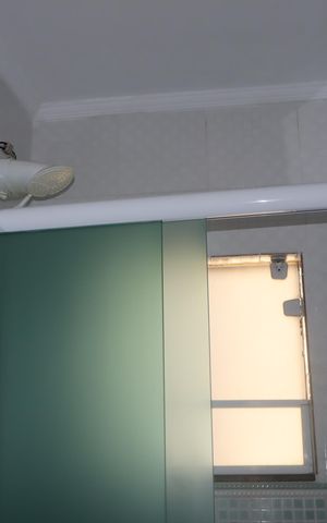 Casa para alugar com 210m², 3 quartos e 2 vagasBanheiro Social
