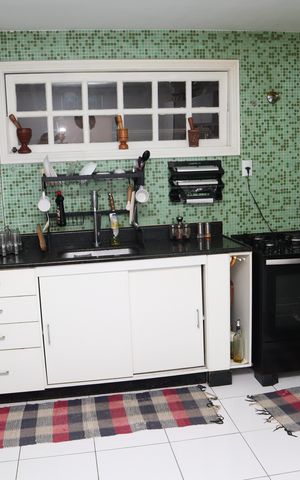 Casa à venda com 210m², 4 quartos e 3 vagascozinha