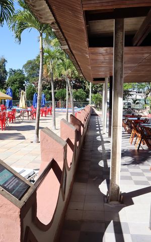 Casa à venda com 210m², 4 quartos e 3 vagaspiscinas e bares