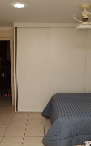 Casa à venda com 210m², 4 quartos e 3 vagasquarto 1