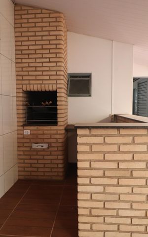 Casa para alugar com 200m², 4 quartos e 2 vagasVaranda gourmet