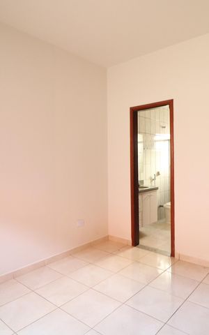 Casa para alugar com 200m², 4 quartos e 2 vagasQuarto 3 - Suíte
