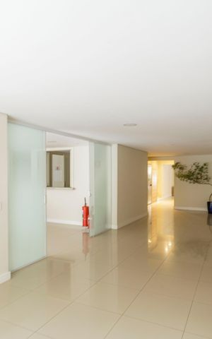 Apartamento para alugar com 100m², 2 quartos e 1 vaga Apartamento para alugar com 100m², 2 quartos e 1 vagaHall social