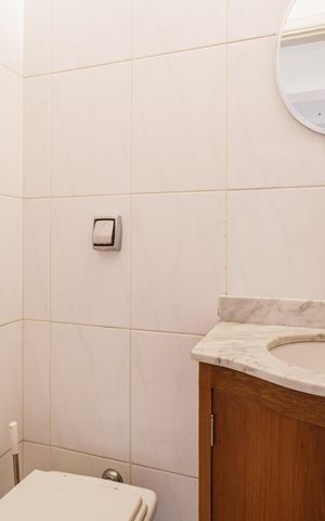 Apartamento para alugar com 100m², 2 quartos e 1 vaga Apartamento para alugar com 100m², 2 quartos e 1 vagaLavabo