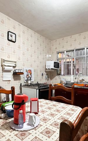 Casa para alugar com 230m², 5 quartos e 2 vagas Casa para alugar com 230m², 5 quartos e 2 vagasCozinha - Casa 2