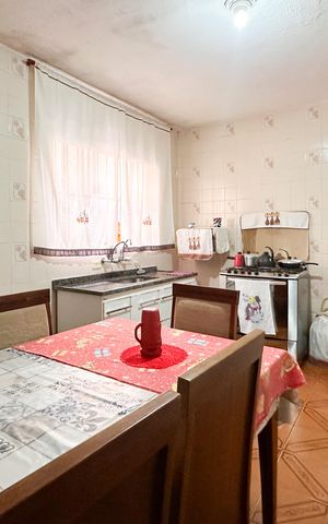 Casa para alugar com 230m², 5 quartos e 2 vagas Casa para alugar com 230m², 5 quartos e 2 vagasCozinha - Casa 1