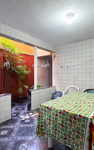 Casa para alugar com 230m², 5 quartos e 2 vagas Casa para alugar com 230m², 5 quartos e 2 vagasÁrea gourmet - Casa 2
