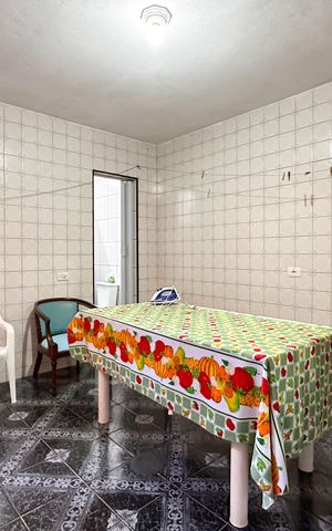 Casa para alugar com 230m², 5 quartos e 2 vagas Casa para alugar com 230m², 5 quartos e 2 vagasÁrea gourmet - Casa 2