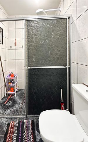 Casa para alugar com 230m², 5 quartos e 2 vagas Casa para alugar com 230m², 5 quartos e 2 vagasBanheiro de serviço - Casa 2